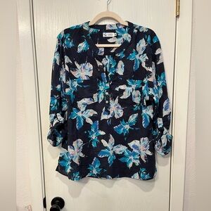 Carve Designs Women Large Organic Cotton Floral Henley Popover Roll Tab Sleeves